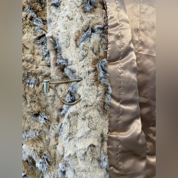 Dennis Basso Faux Fur Vest | 1X - Picture 8 of 10